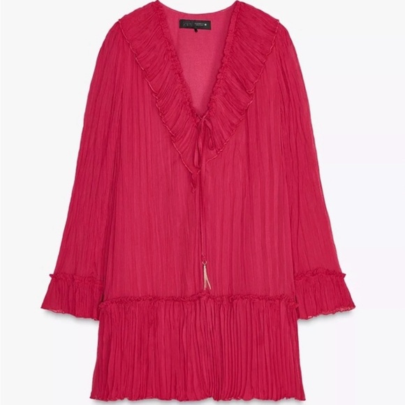 Chic Red Ruffled Dress - Picture 4 of 8